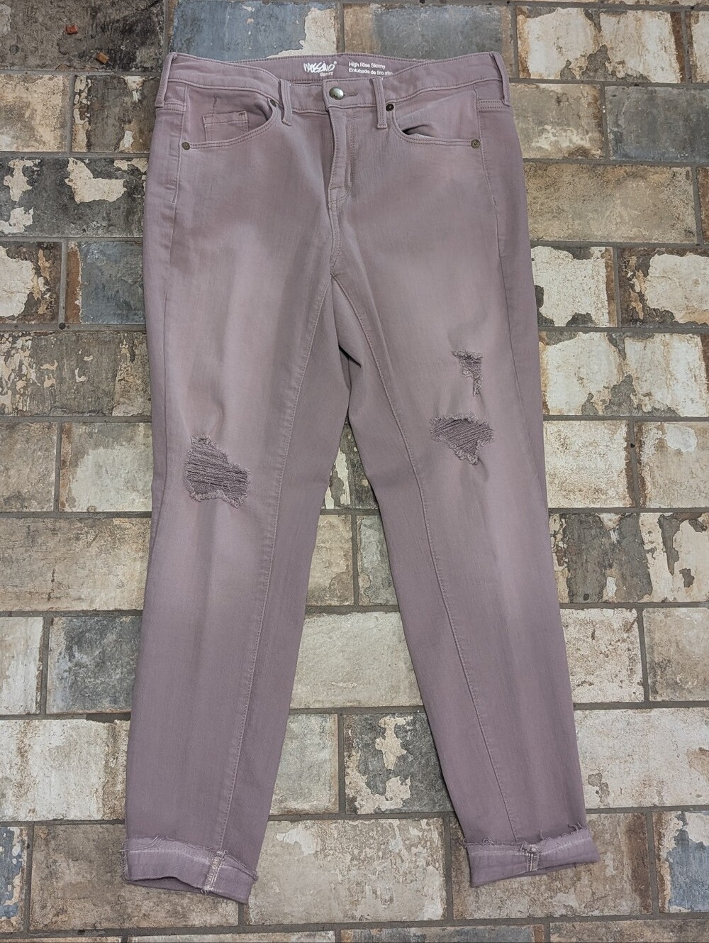 Mossimo High-Rise Stretch Distressed Skinny Jeans - Women's Size 12R (31" Waist)
